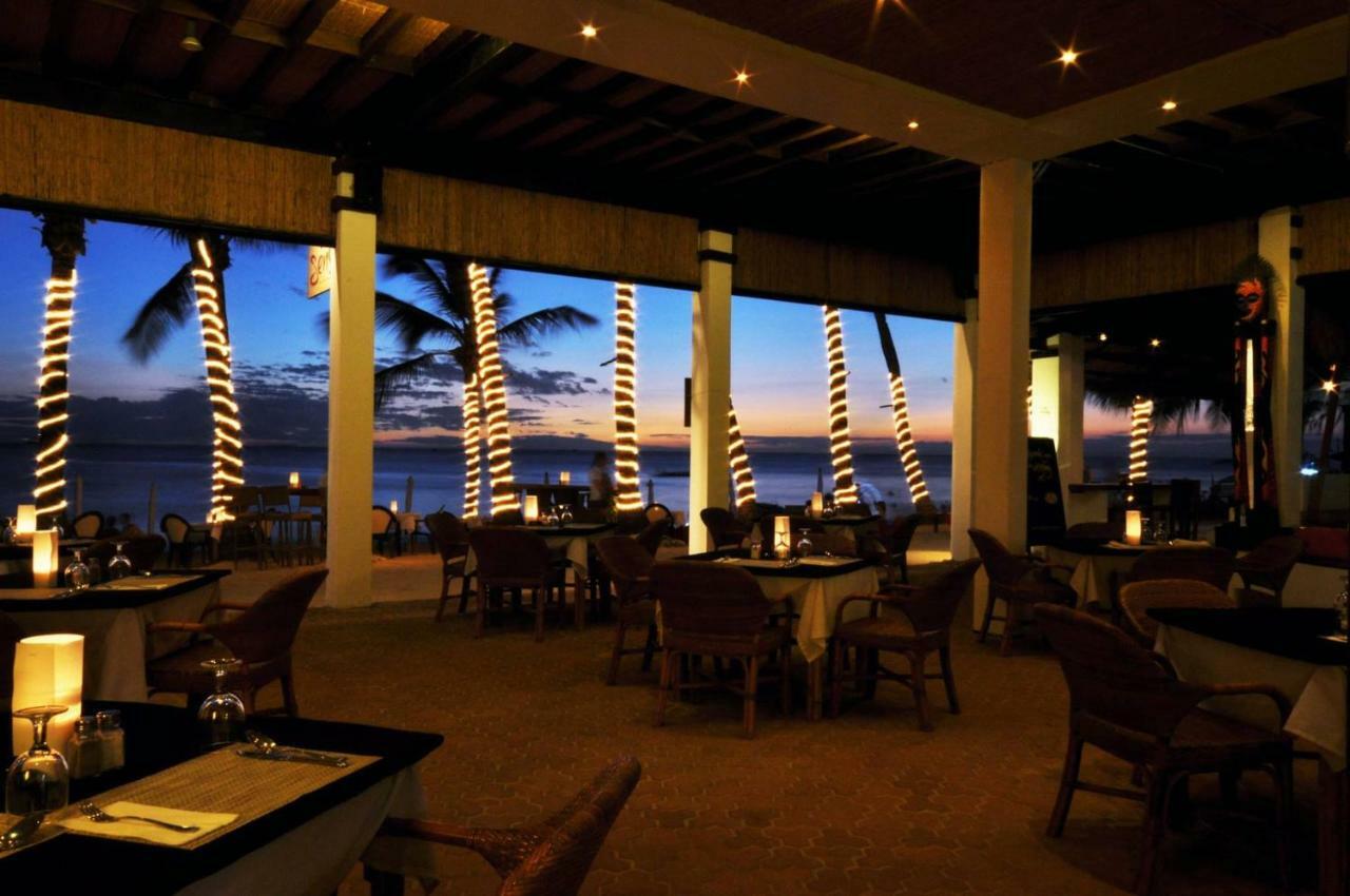 Calypso Beach And Dive Resort Manoc-Manoc Exteriör bild